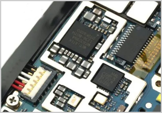 PCB設計如何避免連錫？實用技巧與預防方案
